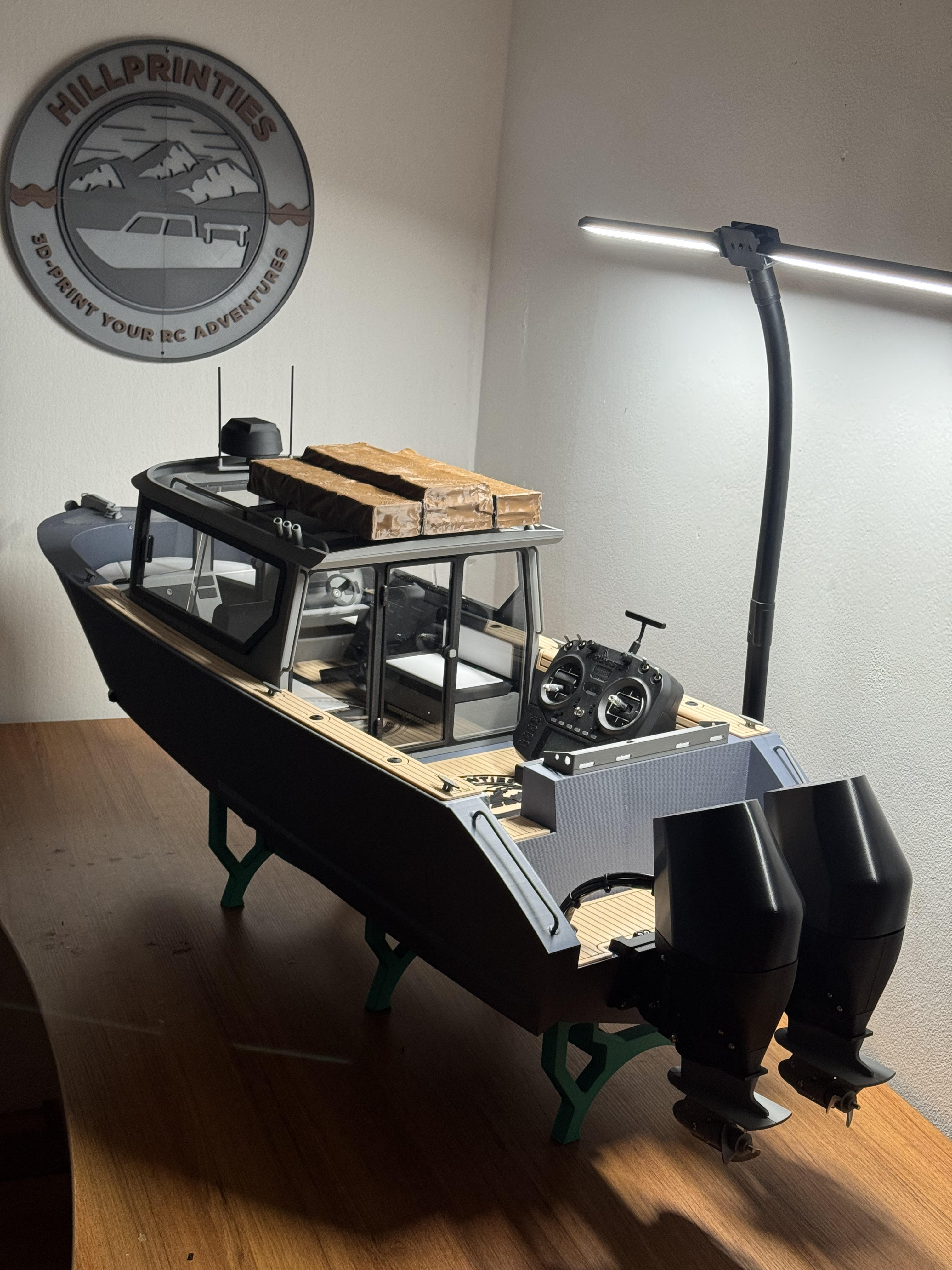 DEFENDER 22 - 1/6 Scale - Twin Outboard Boat - HAVE-IT-ALL