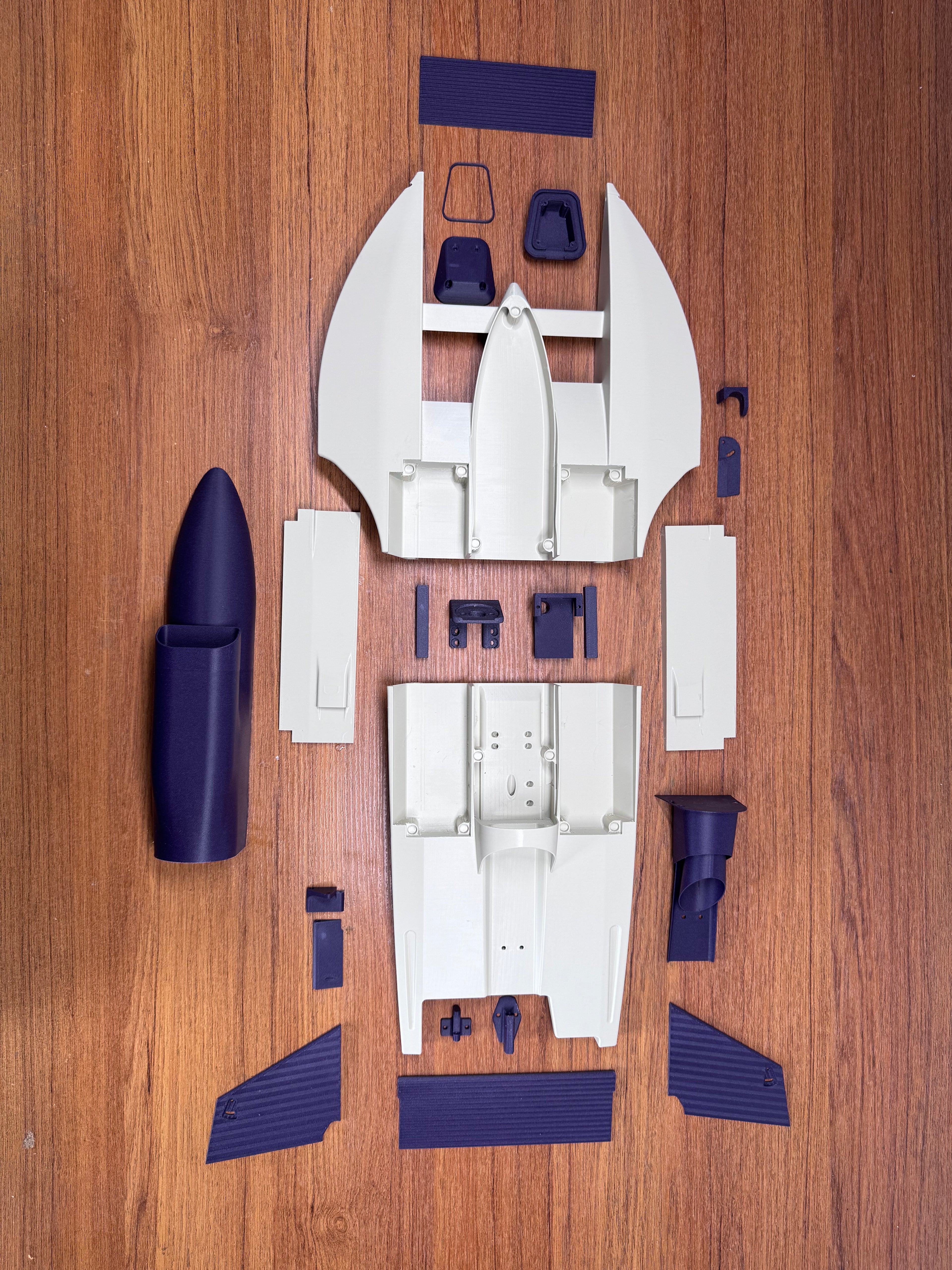 1/18 Scale HP18 Unlimited Hydroplane - EU Print Service