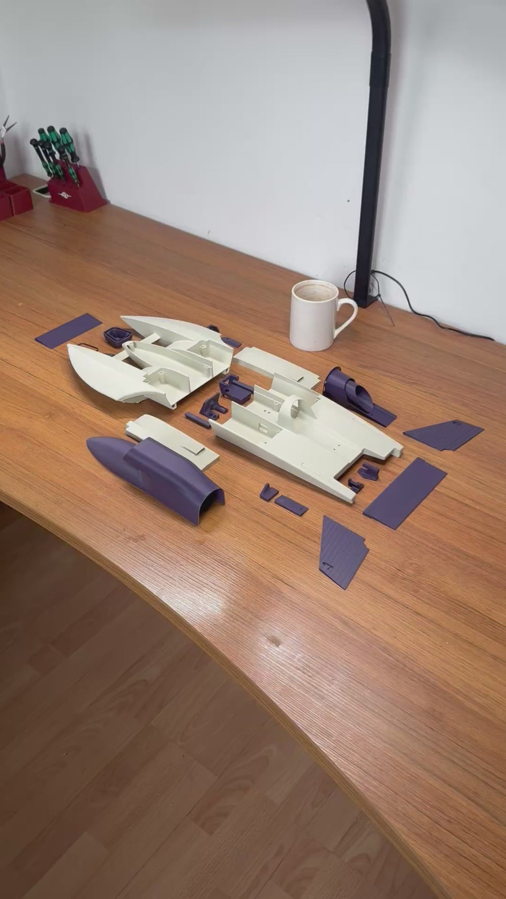 1/18 Scale HP18 Unlimited Hydroplane - EU Print Service