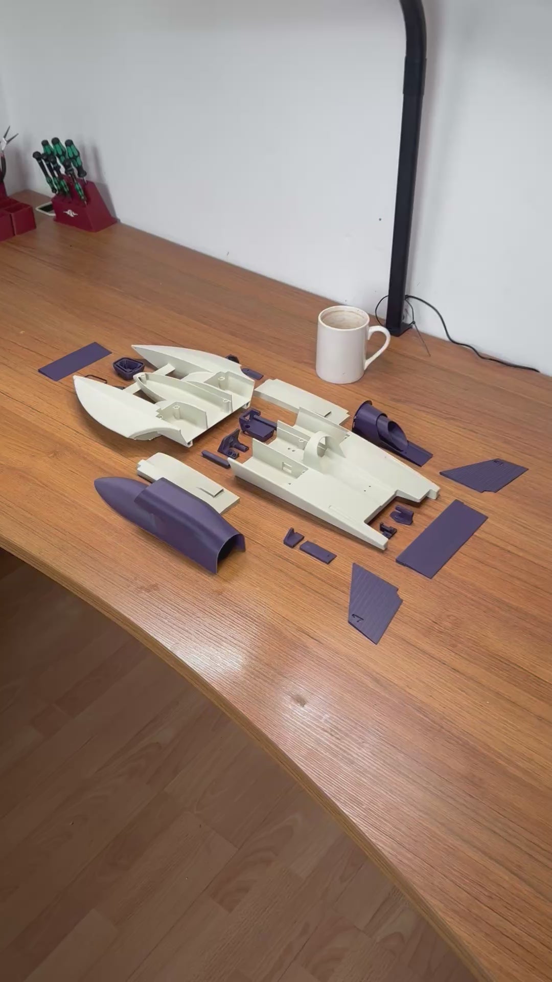 1/18 Scale HP18 Unlimited Hydroplane - EU Print Service